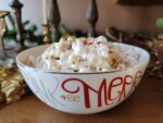 Klaus and movie popcorn (Maple-Bacon Popcorn)