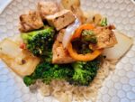 Tofu-Sriracha Stir Fry
